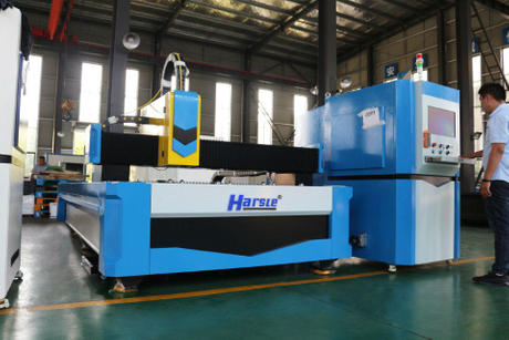 500w laser cutting machine.jpg
