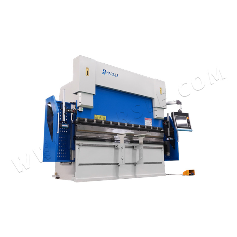 Prensa plegadora CNC Genius WE67K-63T/2500 con tope trasero CNC DA-66T y X+R+Z1+Z2