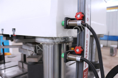10 ventajas de utilizar una prensa hidráulica - HARSLE